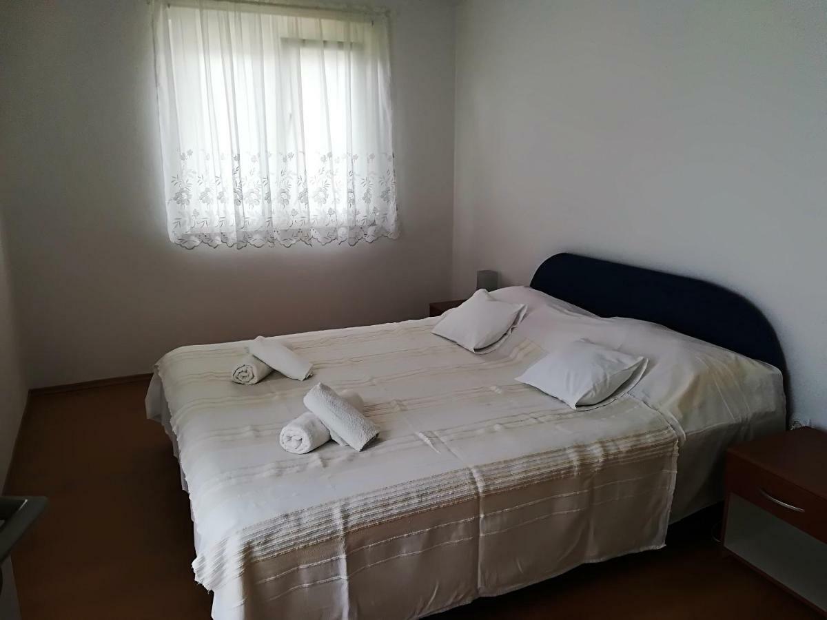 Apartman Rosanda 1 프레무다섬 외부 사진