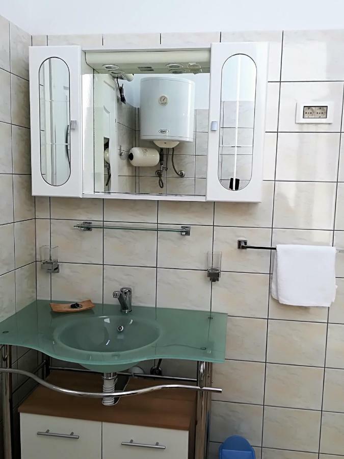 Apartman Rosanda 1 프레무다섬 외부 사진
